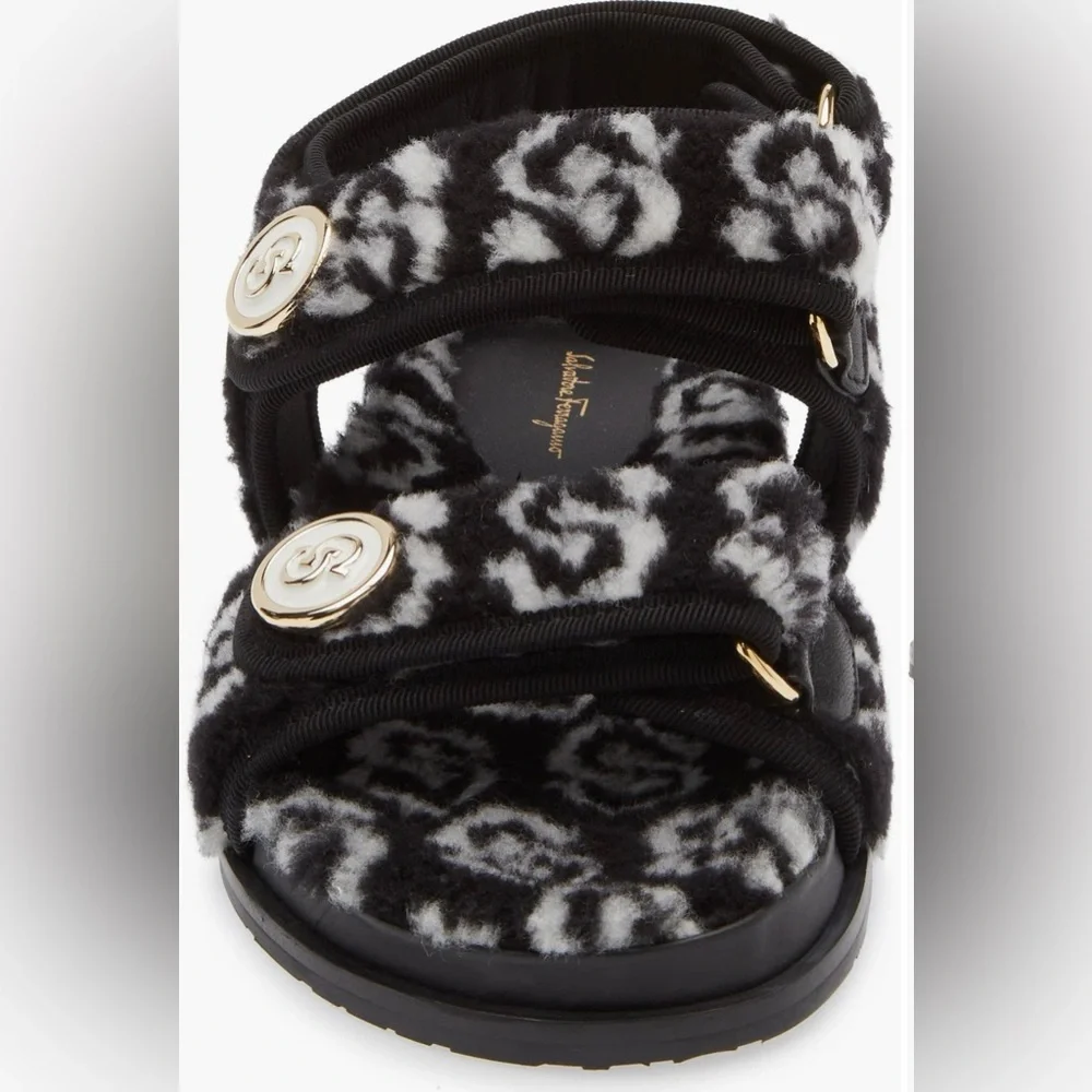 NIB  SALVATORE FERRAGAMO Keita J Gal Genuine Shearling Sandal